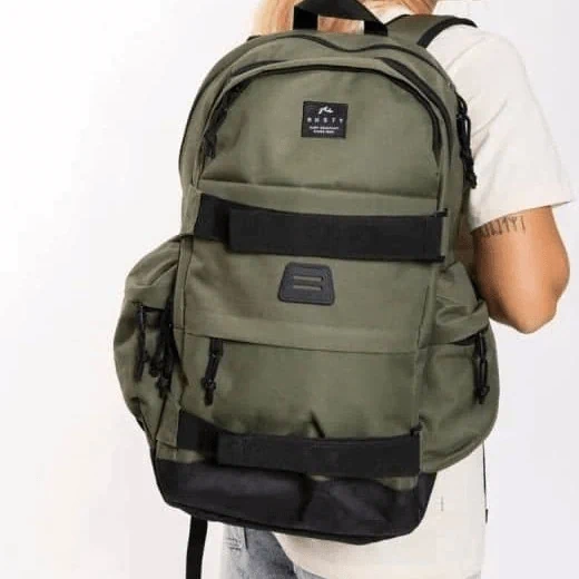 תיק סקייט של חברת ראסטי