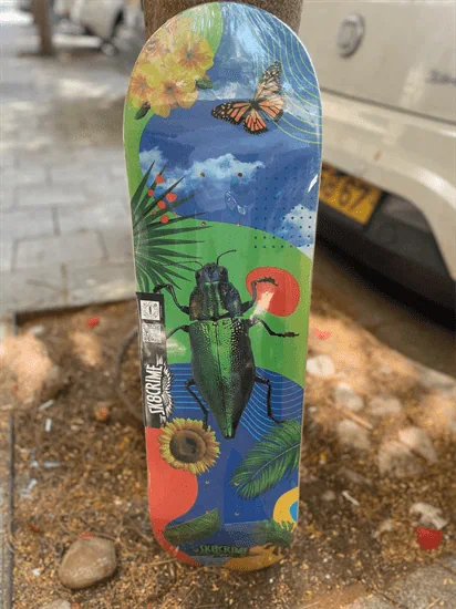 קרש 8.5 black market