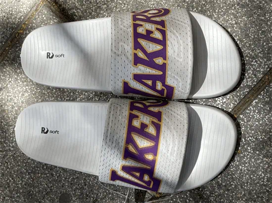 LAKERS